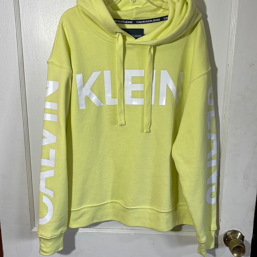 Calvin Klein sweatshirt
